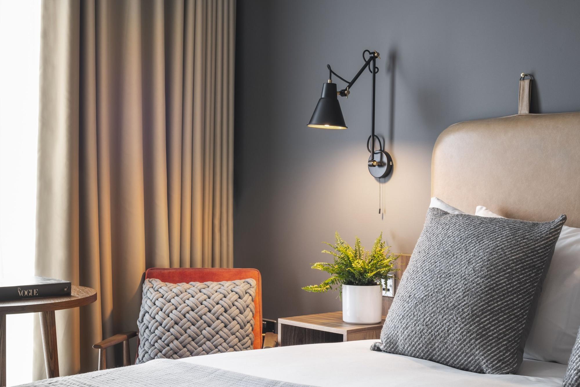The Gate Aparthotel London
