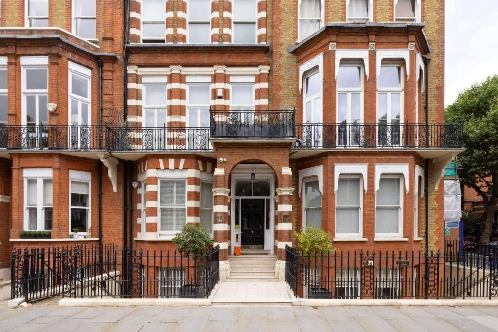Spacious One Bedroom Flat By South Kensington 3 Month Minimum
