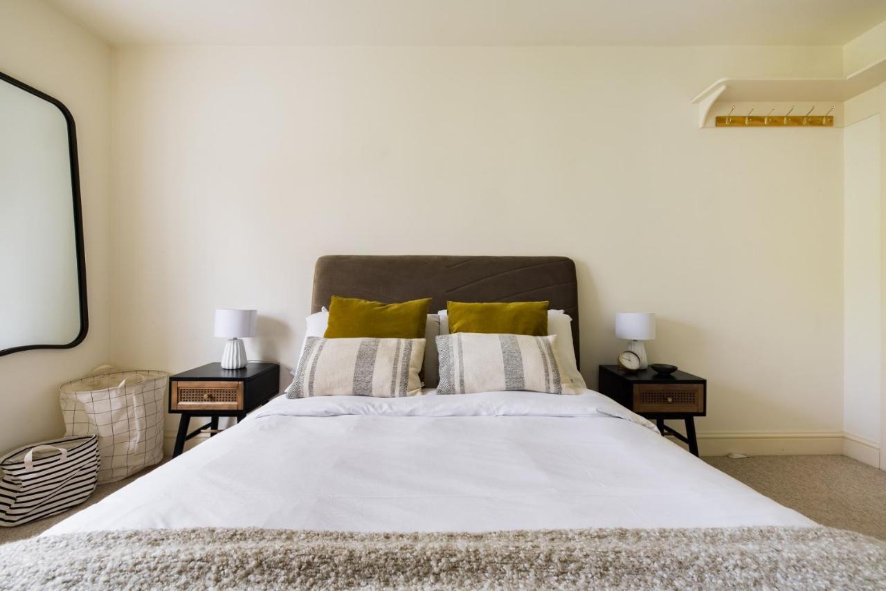 The Southwark Classic - Stylish 4bdr House With Patio London