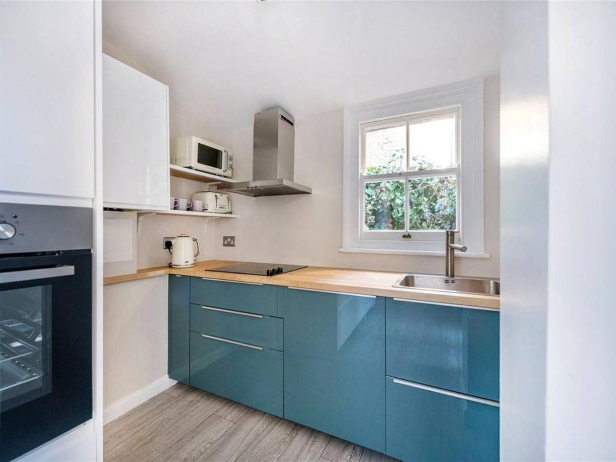 Luxury Fulham Flat With 5* Touches Nr River Thames Appartement Londen