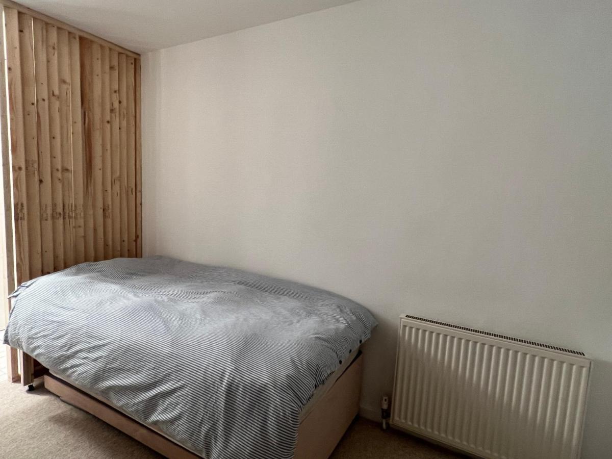 Apartment Charming Garden View London