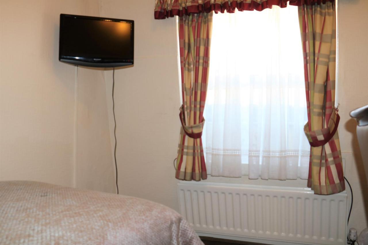 Guest house Barry House