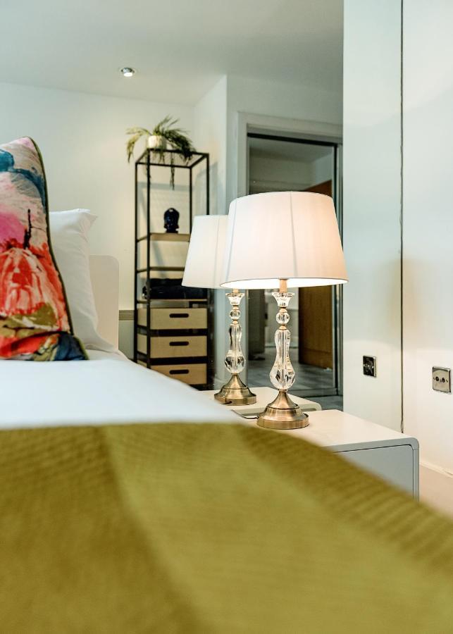 Apartamento Riverside 2-bedroom Londres