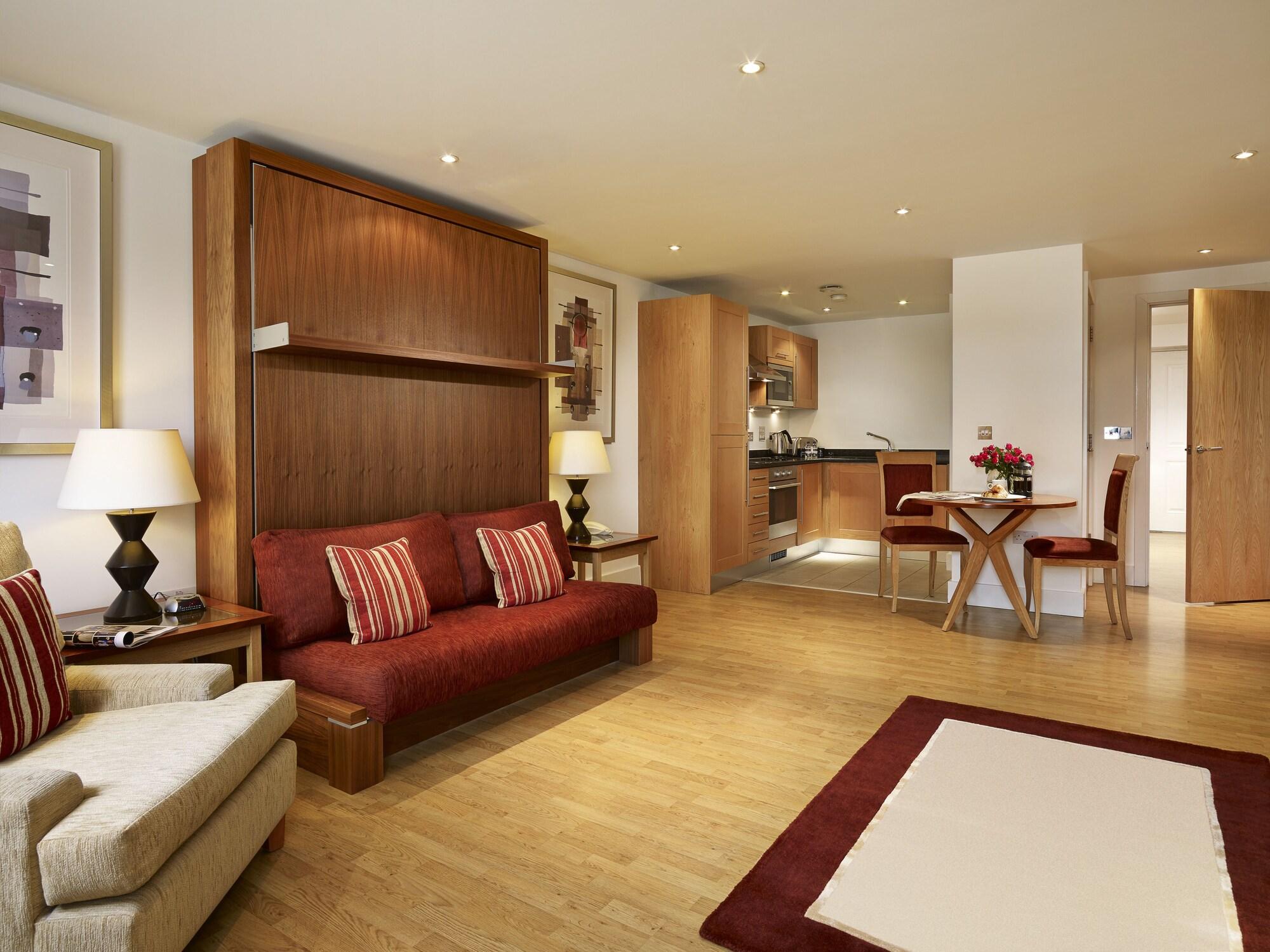 Apartahotel Marlin Stratford