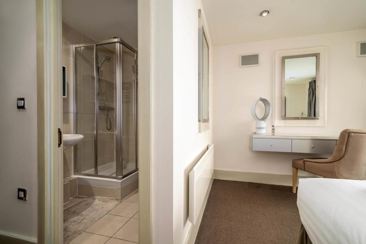 Leilighet Guestready Superb Overlooking River Thames *