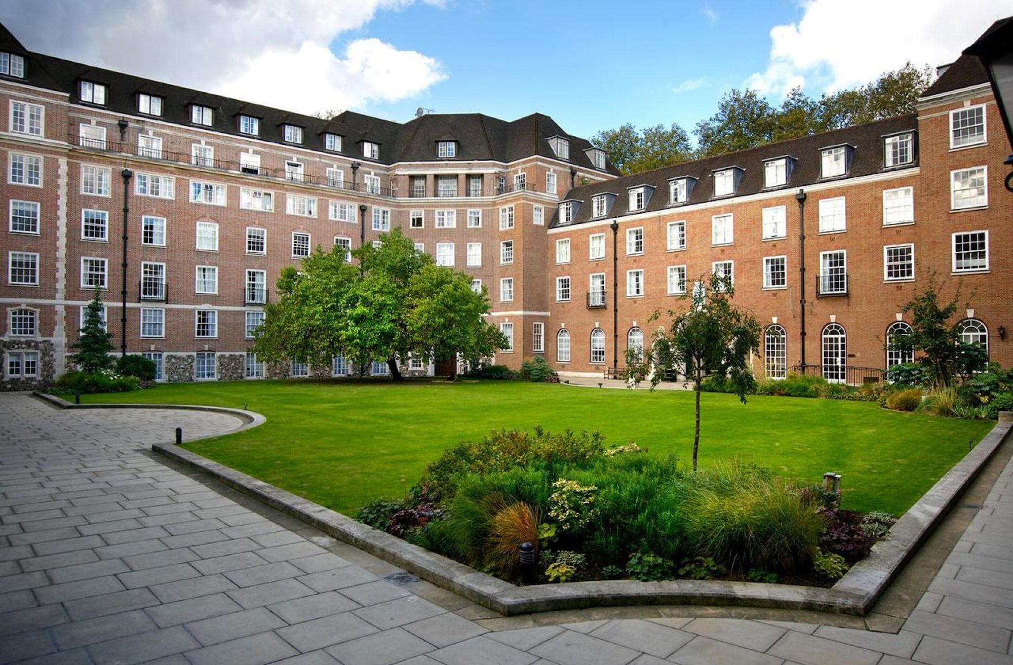 Hotel The Goodenough London