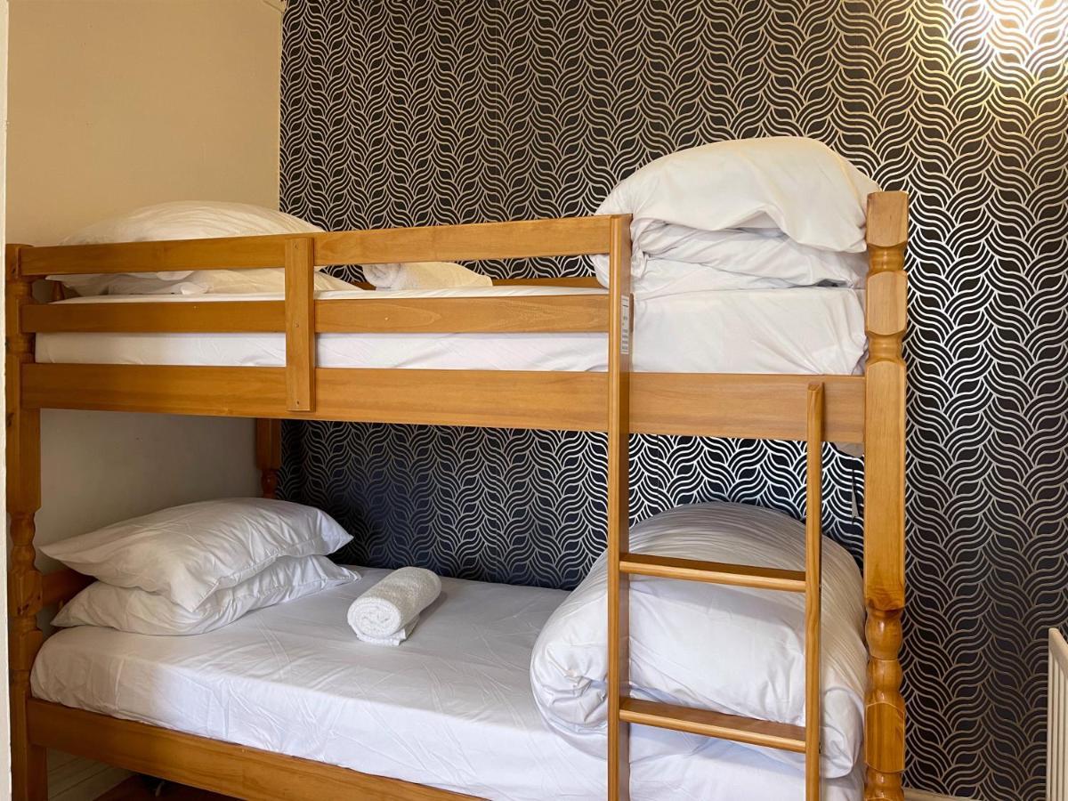 Smart Suits - Wembley * London
