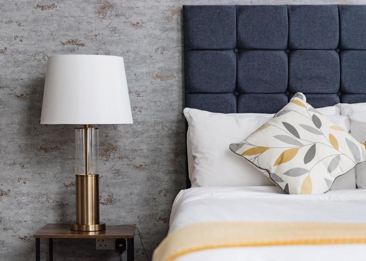Modern Apartment London