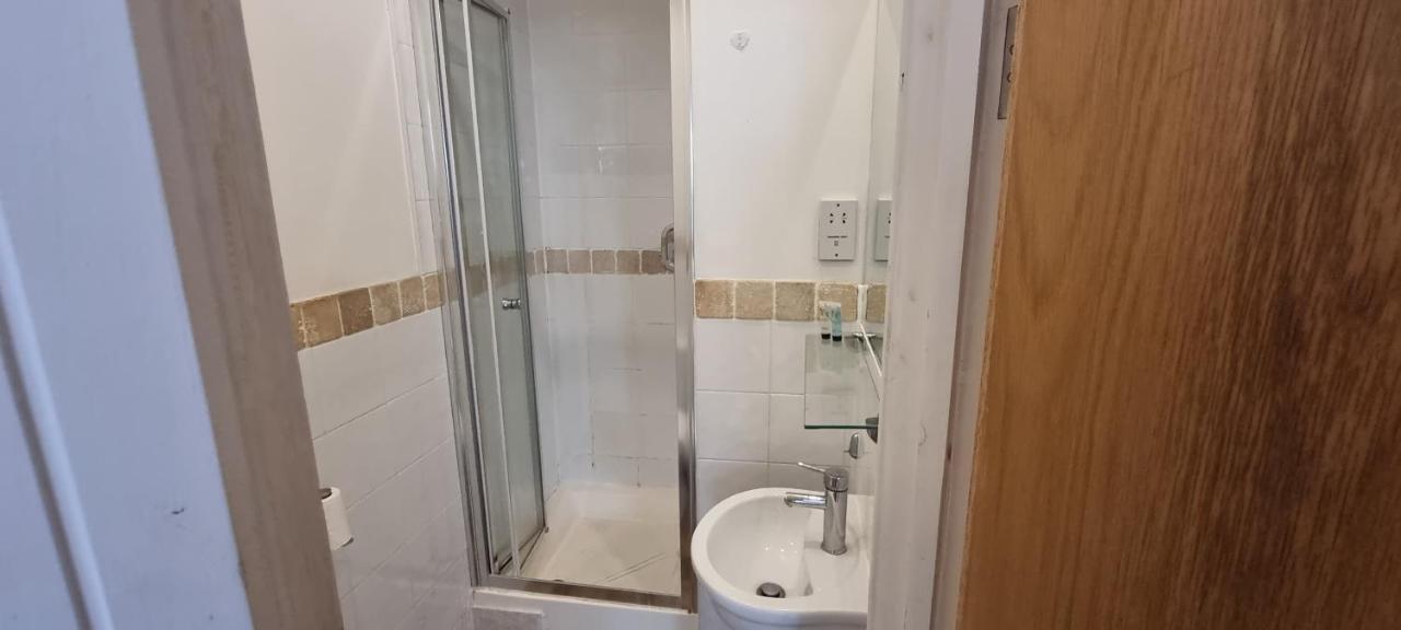 Hyde Park Apartment *