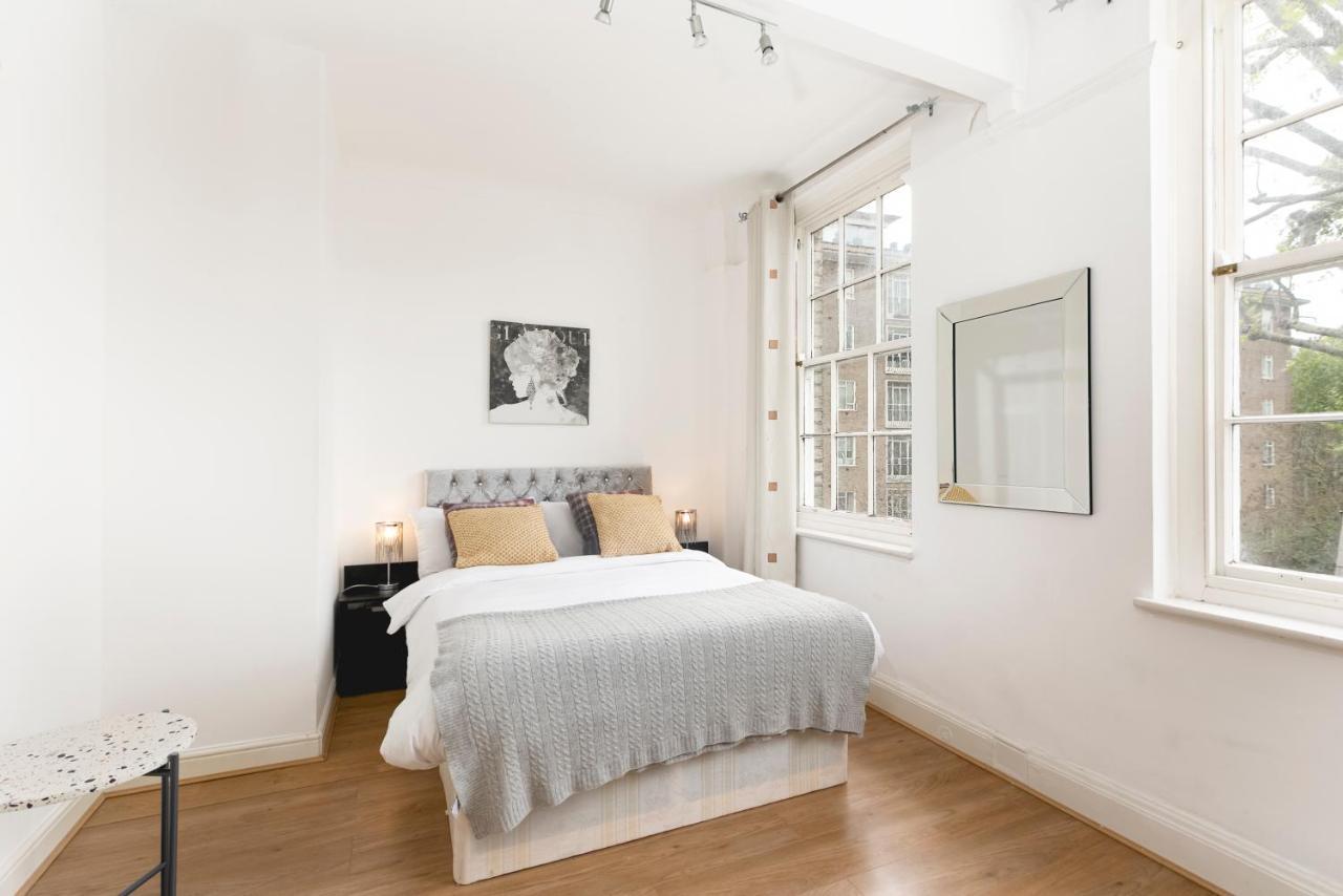 **authentic & Spacious 5 Bed Apartment/hyde Park** Apartment London