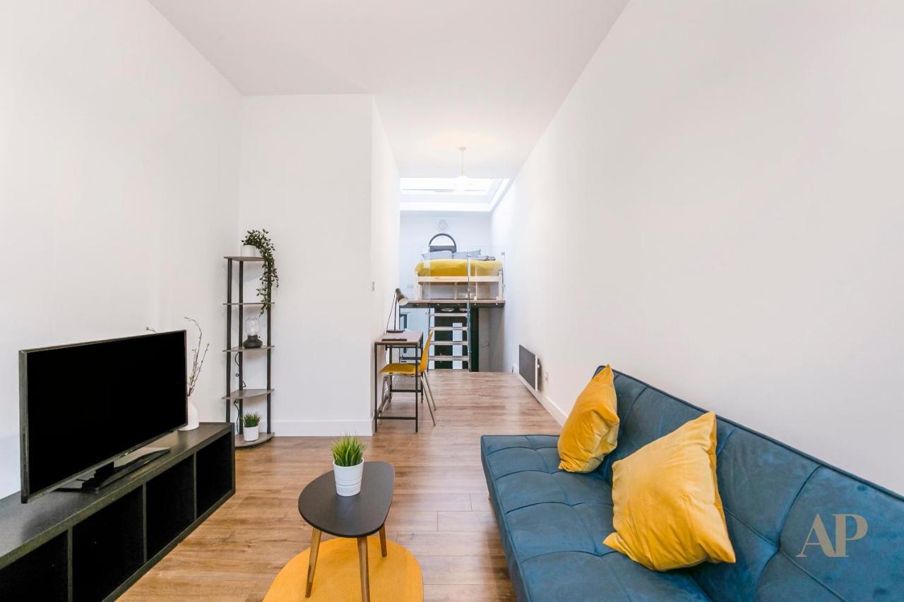 Apartment Split Level Studio In Camden London