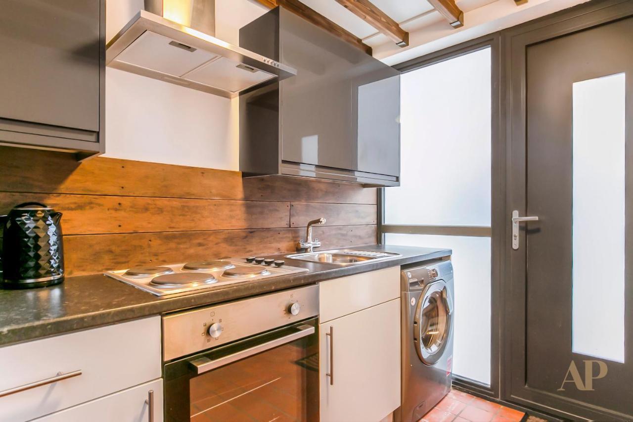 Split Level Studio In Camden * London