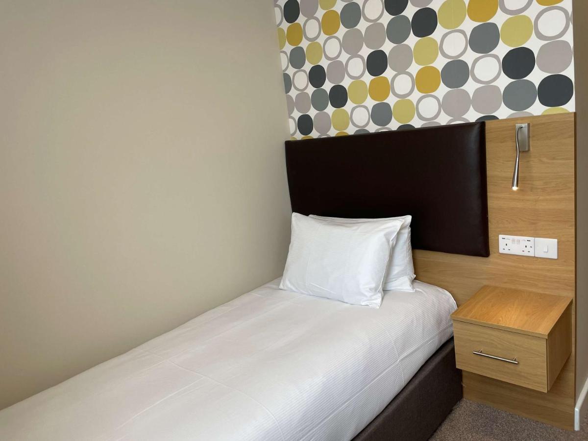 Hotell Western Northfields Ealing London