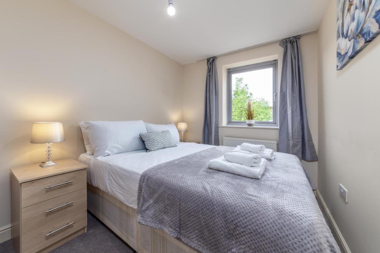 Apartment Suites By Rehoboth - Palmers - London