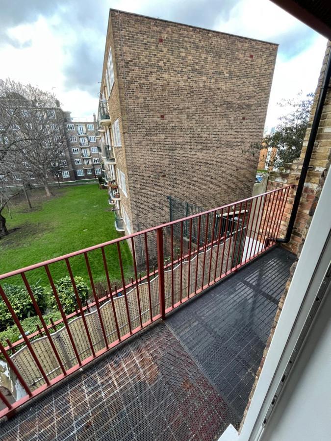 Cosy Serviced 1 Bedroom In Apartment London