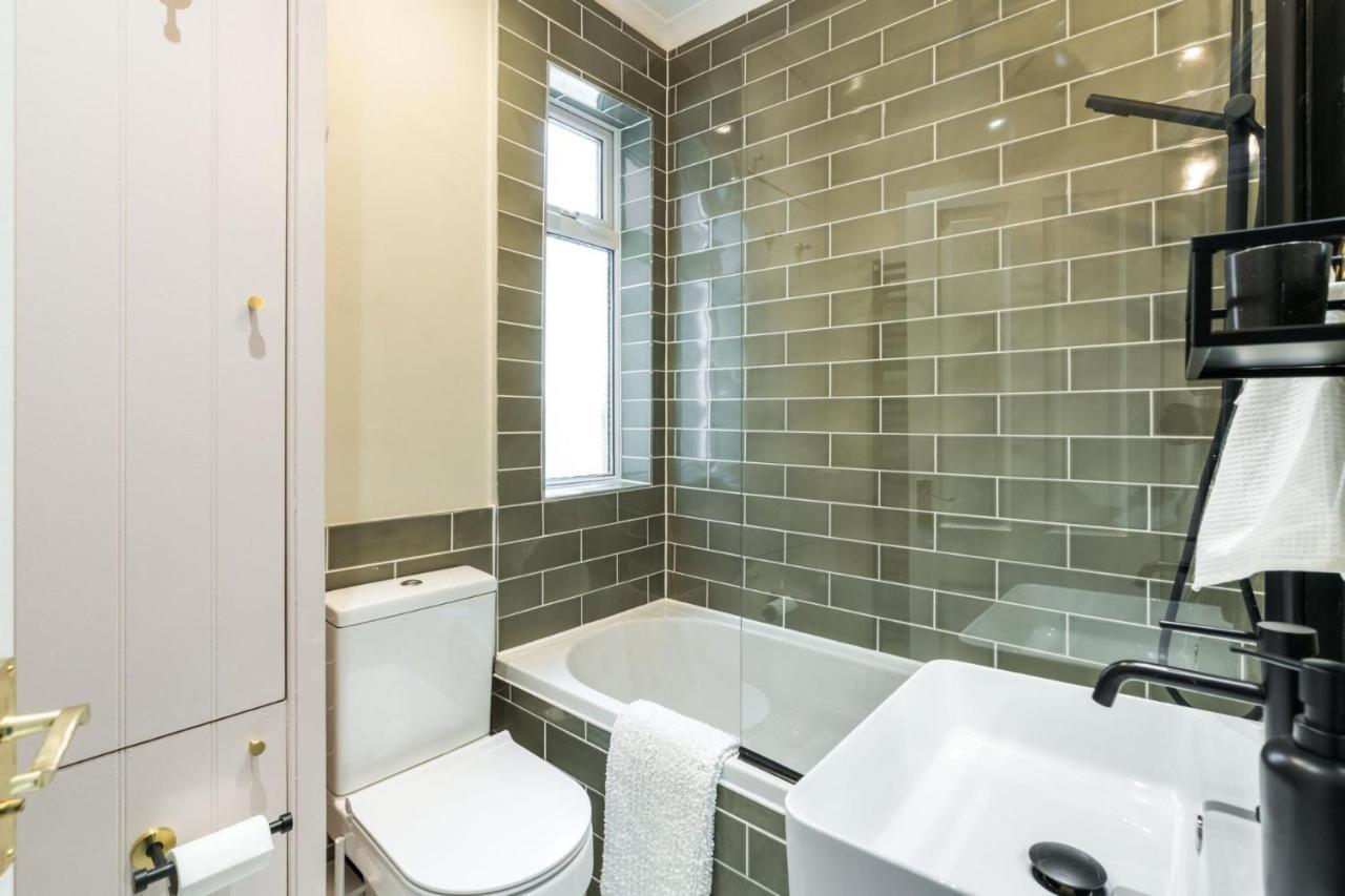 Apartamento Beautiful 1bd Garden Flat In Golders Green Londres