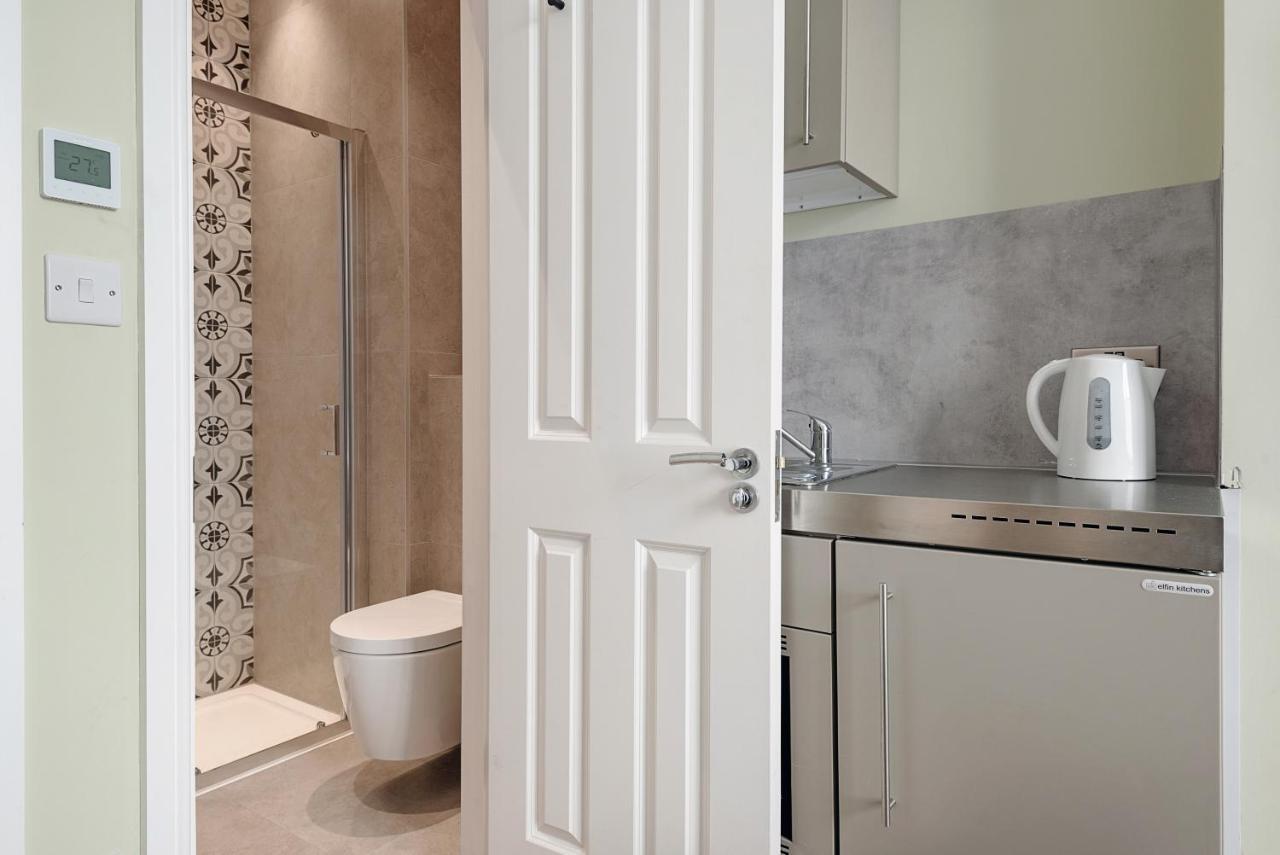 Modern Apartment London