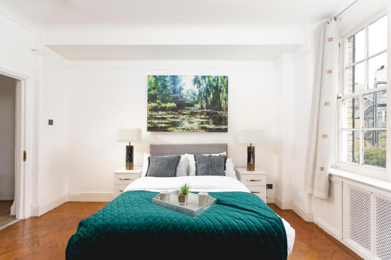 **authentic & Spacious 5 Bed Apartment/hyde Park** Apartment