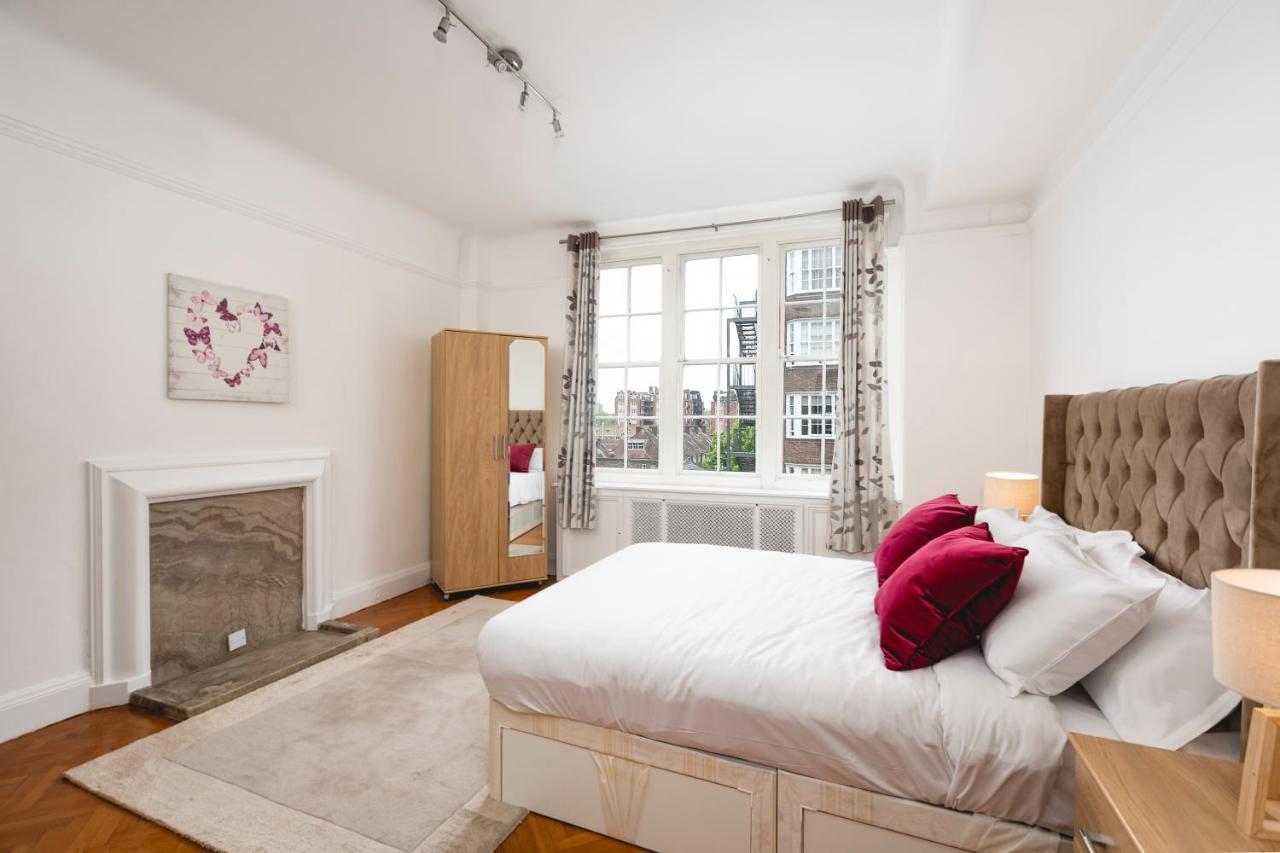 **authentic & Spacious 5 Bed Apartment/hyde Park** Apartment