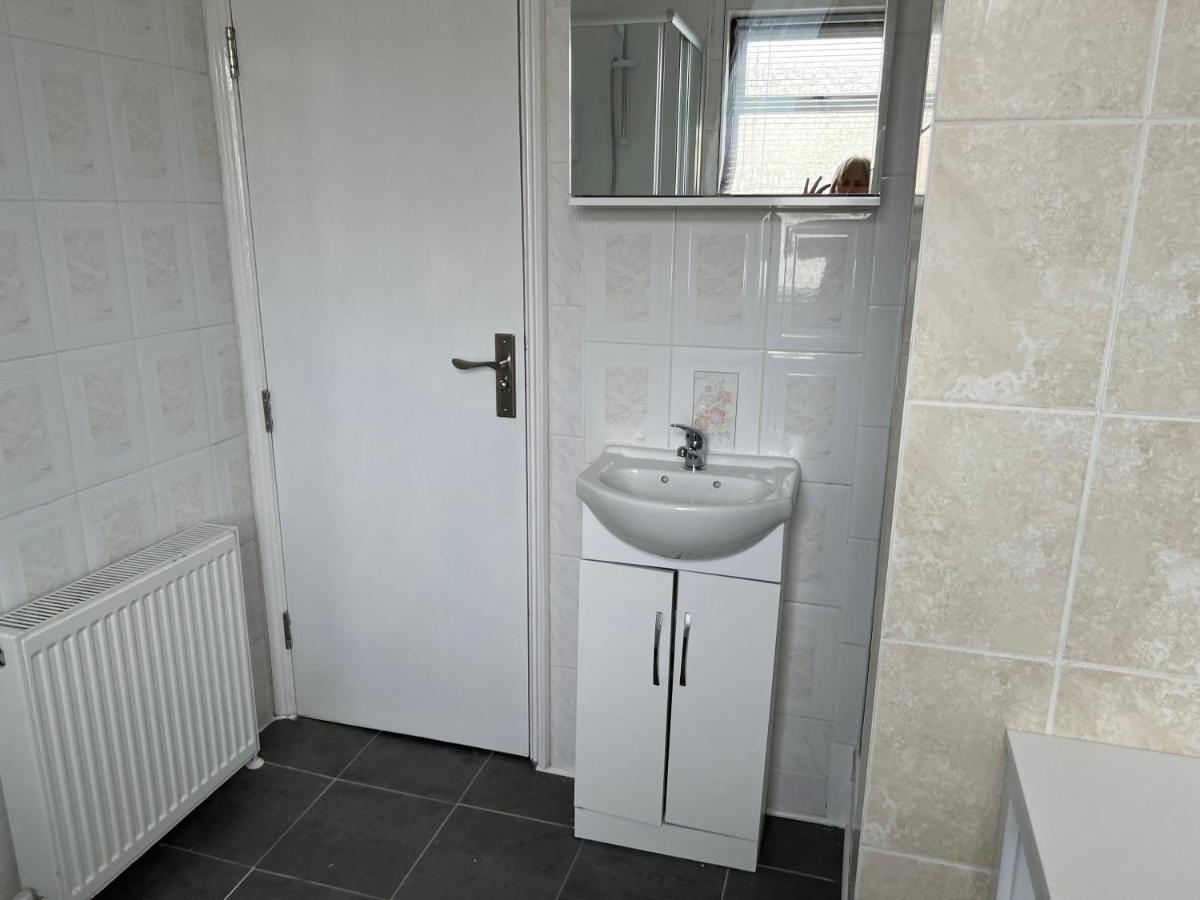 Guest house North West *