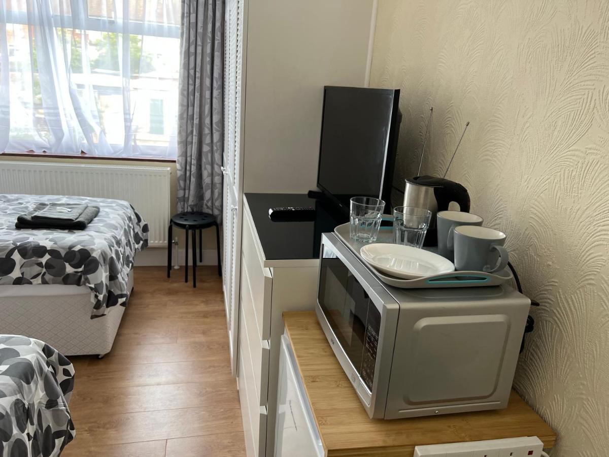 North West Guest house *