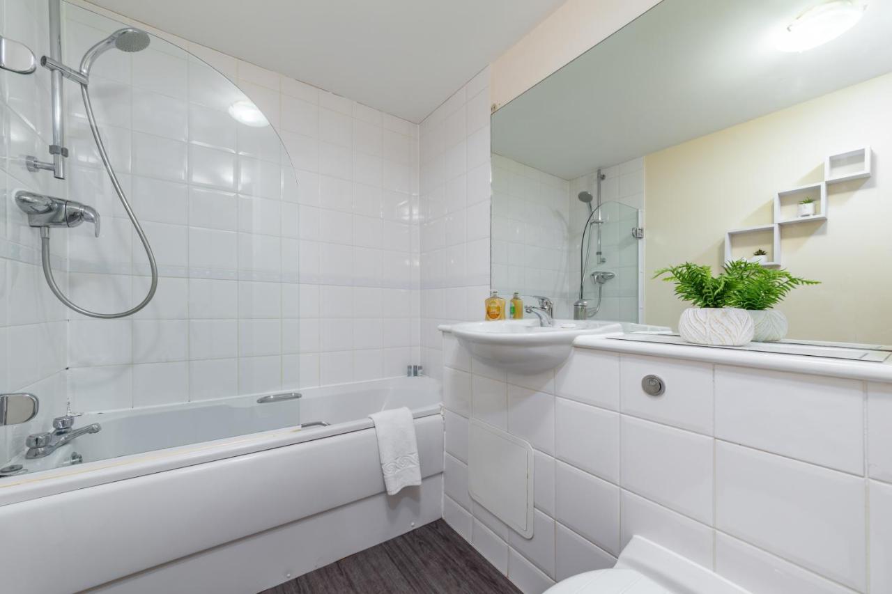 Suites By Rehoboth - Palmers - *