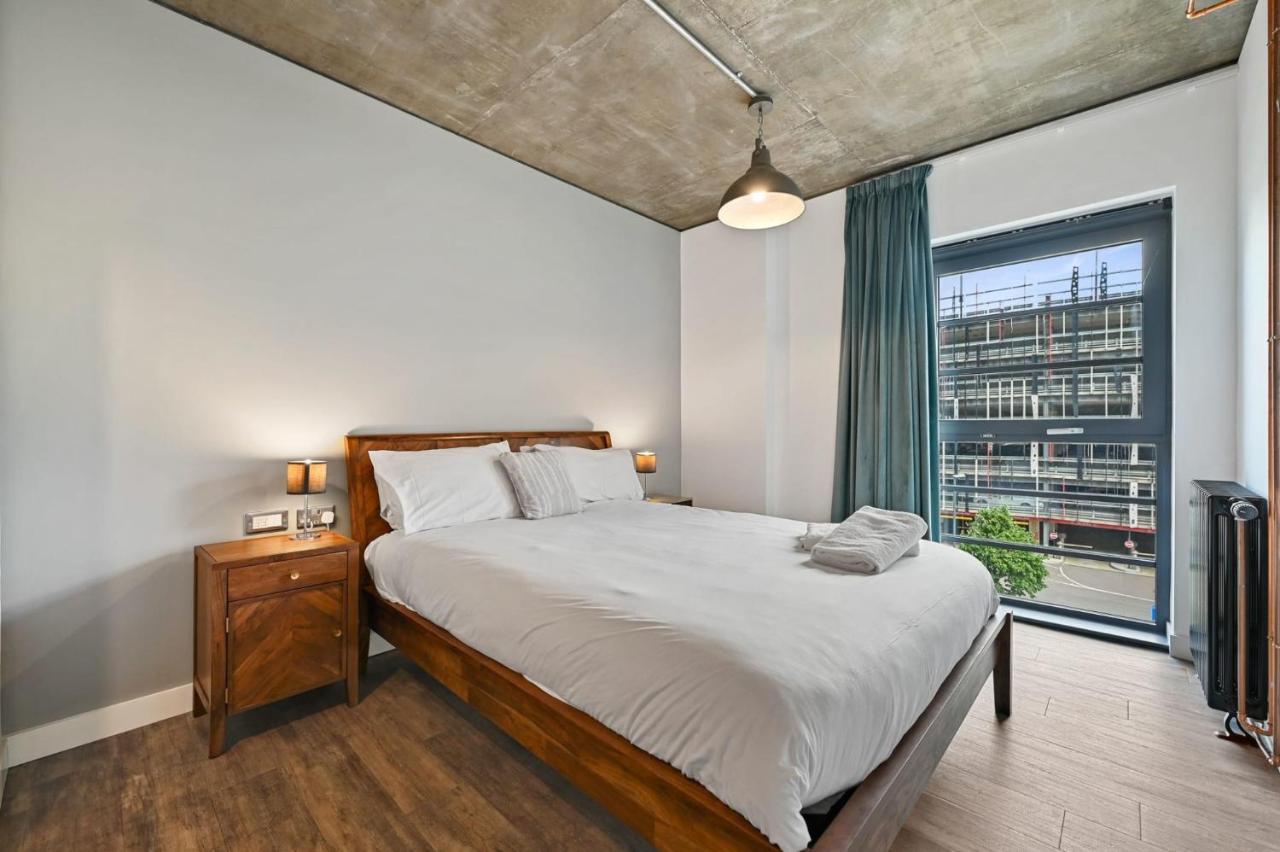 Modern And Chic At Ferrum Near Wembley Park London