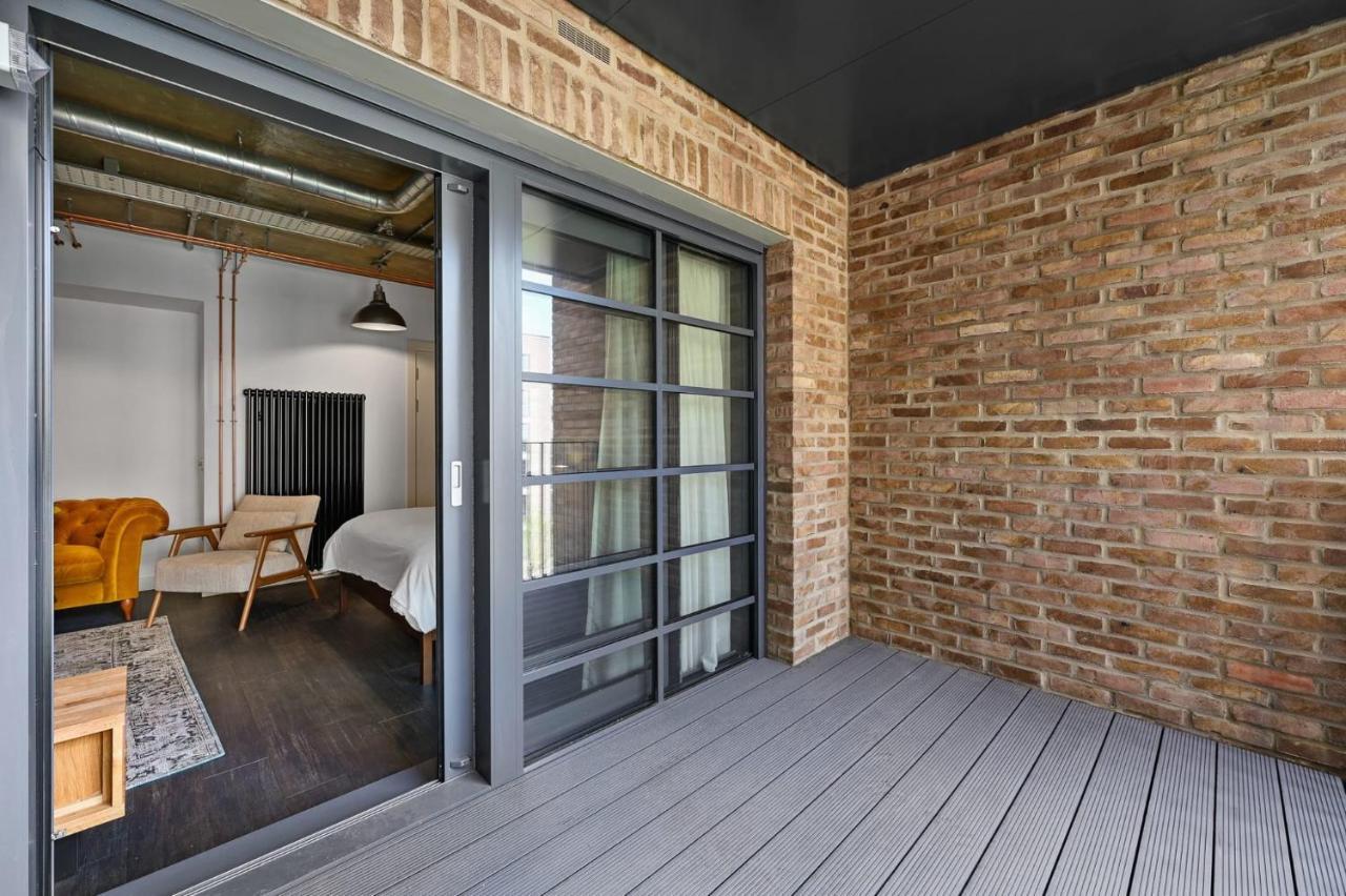 Modern And Chic At Ferrum Near Wembley Park London