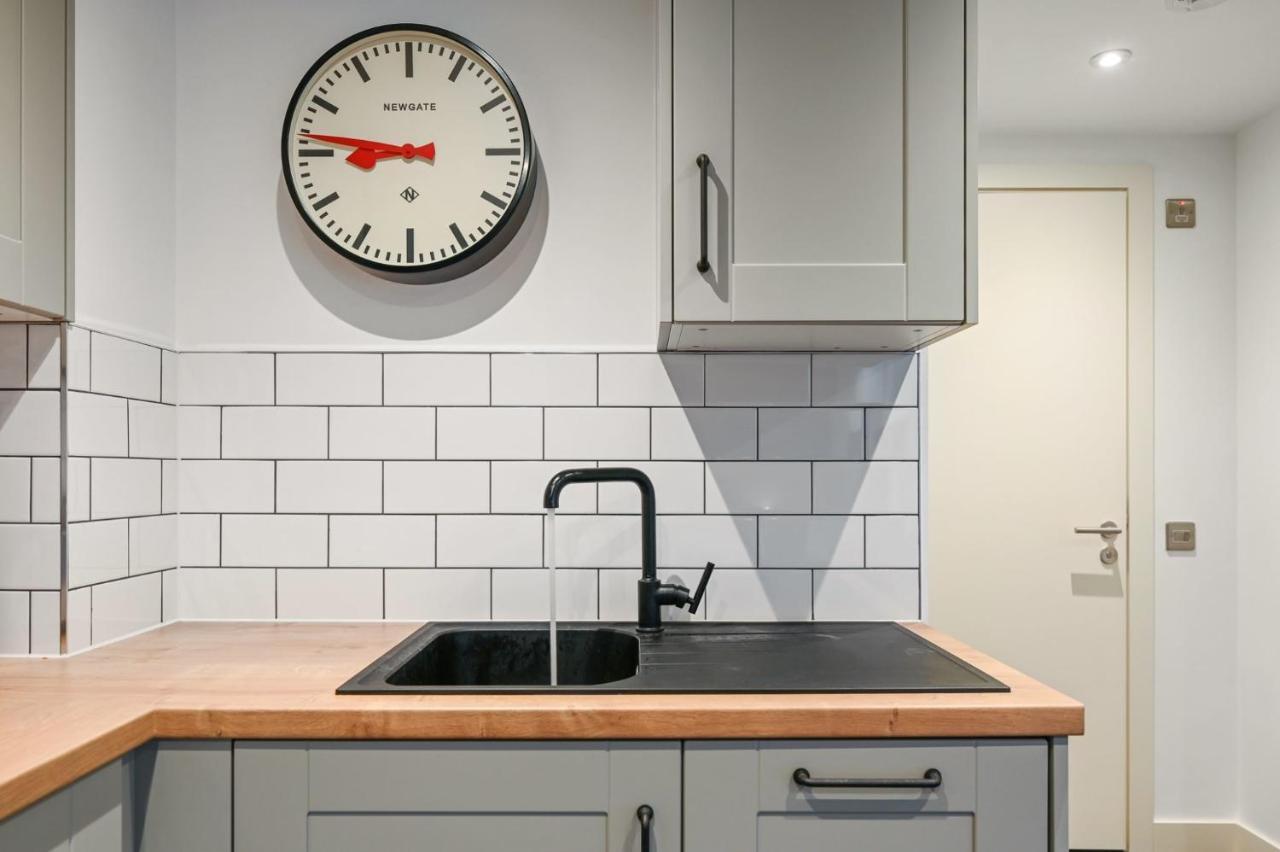 Apartment Modern And Chic At Ferrum Near Wembley Park
