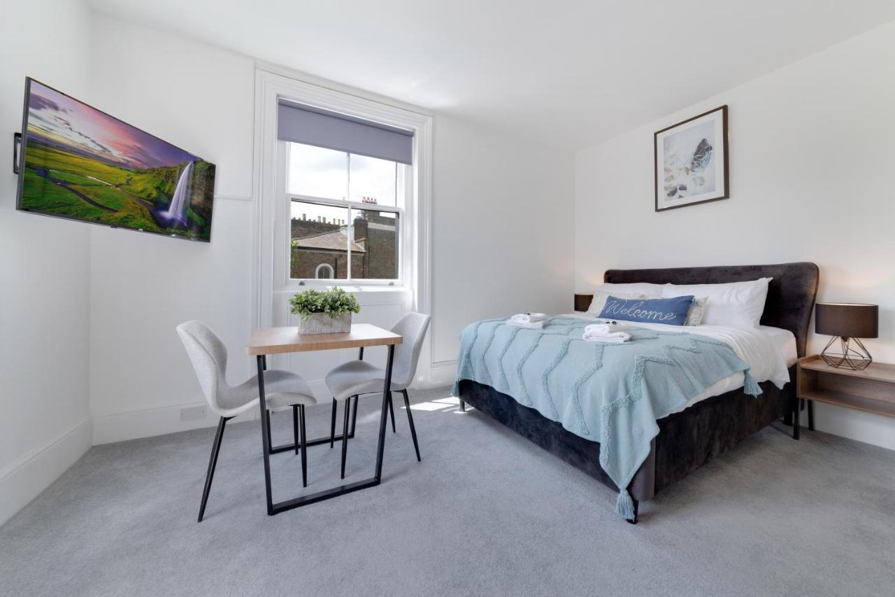 M'nuchah - Camden Road Apartment *