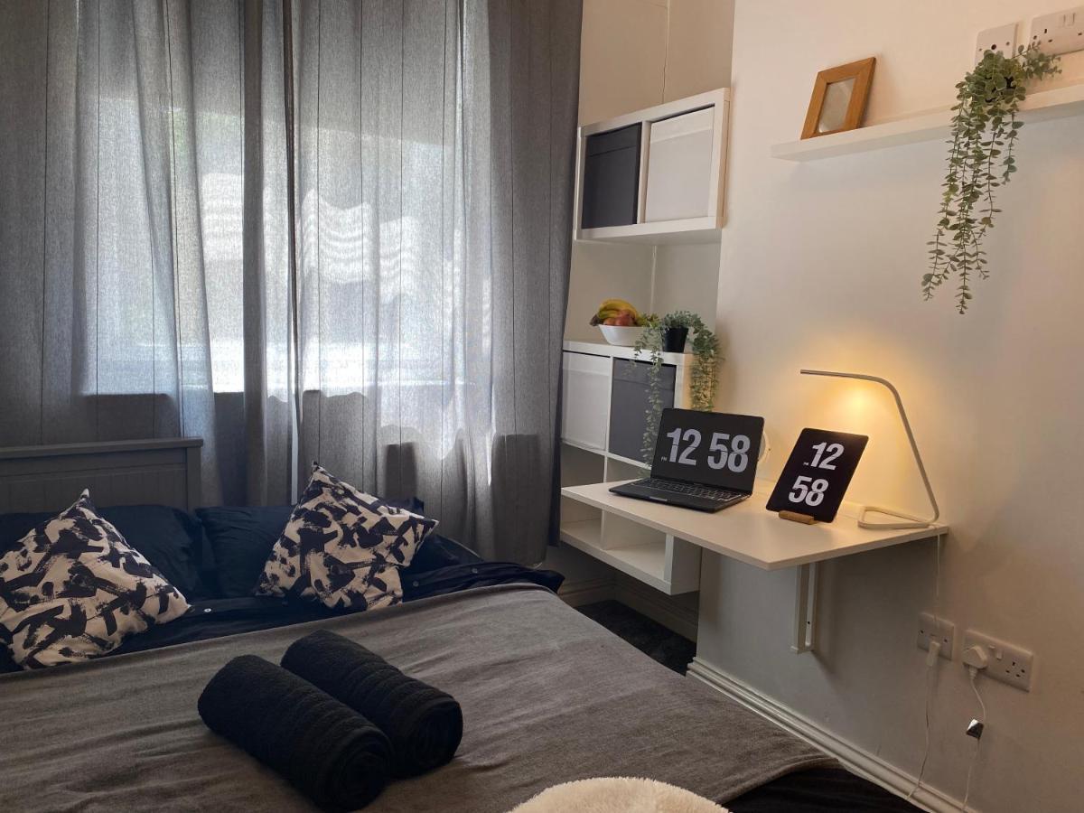 Cosy Flat In Bed & Breakfast Londen