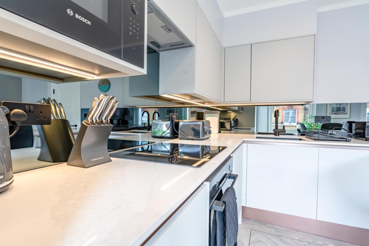 Modern & Chic One Bedroom In Fitzrovia By Sojo Apartment *