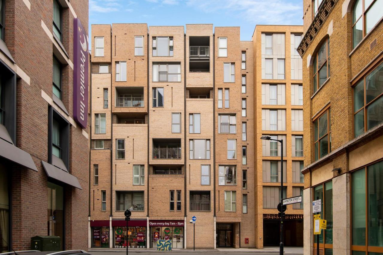 Charming 1-bed In Great Suffolk Street Apartment London