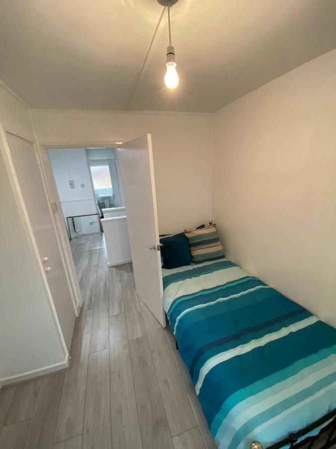 Lovely 3 Bedroom In The Heart Of Hackney Appartement Londen
