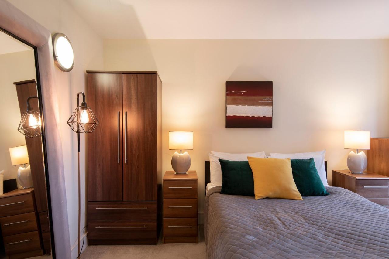 Charming 1-bed In Great Suffolk Street * London