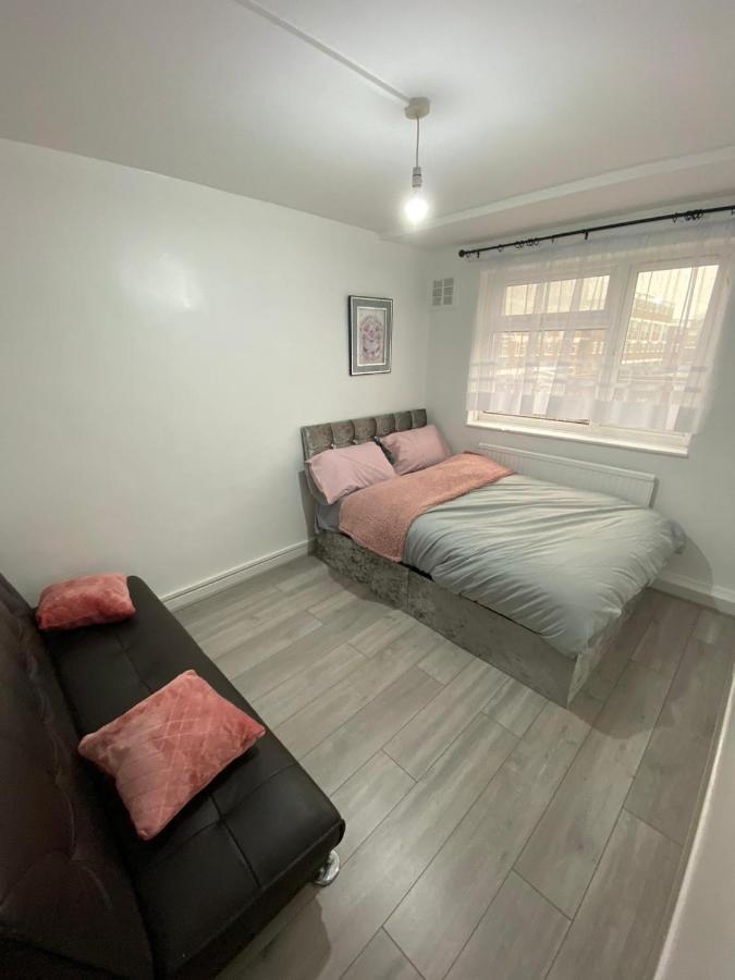 Lovely 3 Bedroom In The Heart Of Hackney Appartement Londen
