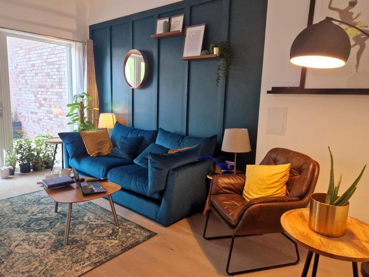 Double Bedroom In Modern