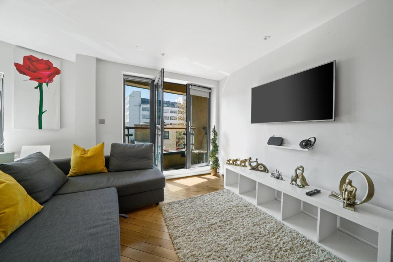 Amisha Modern Deluxe 2 Bed By Tower Bridge London