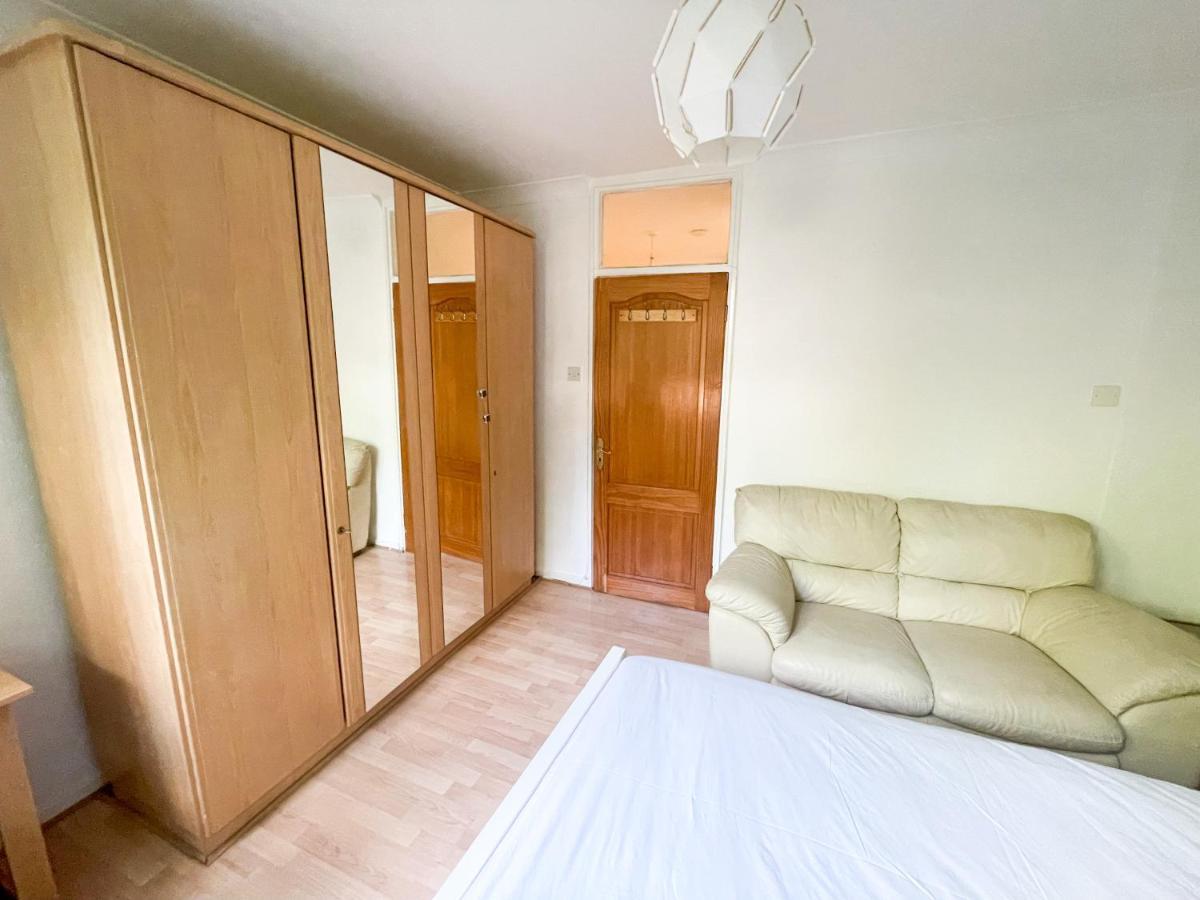 Guest house 91 Stanhope Street London