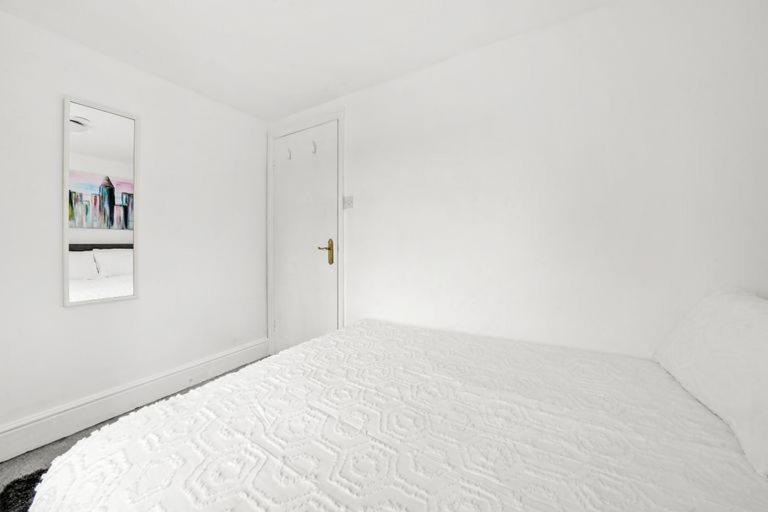 Leilighet Canning Town Modern 2 Bedroom Excel Centre, Canary Wharf, Airport *