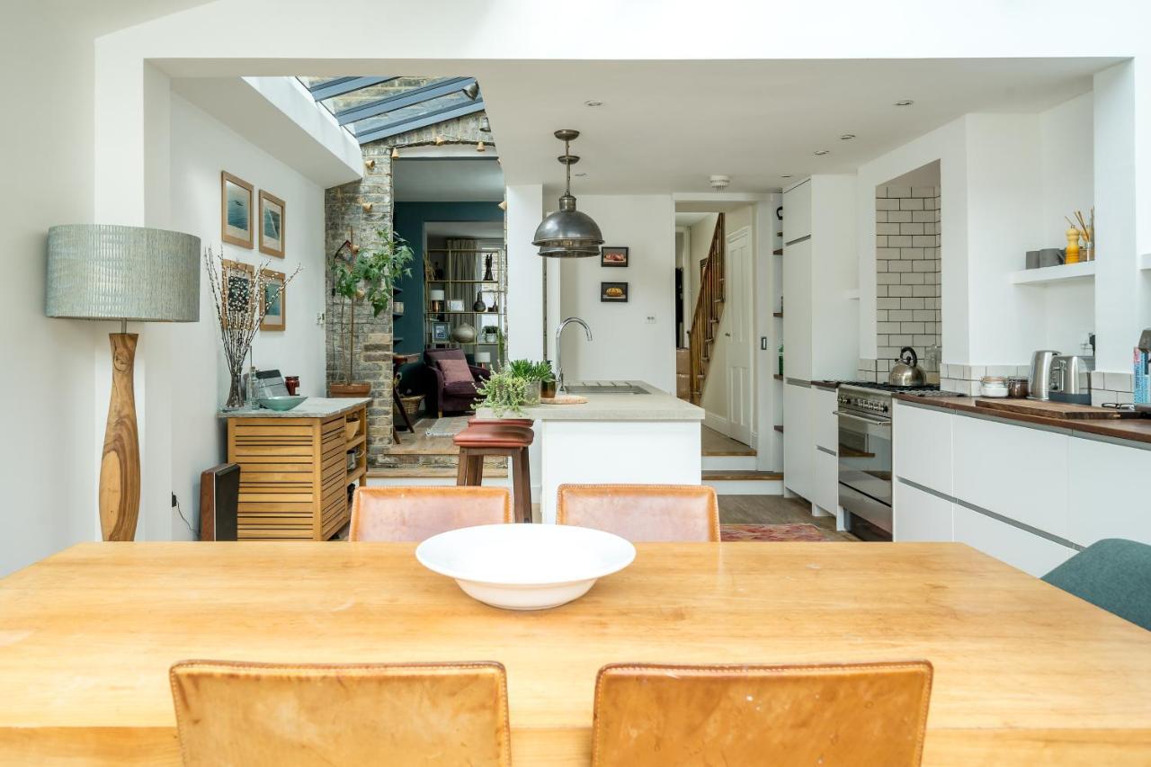 Contemporary House With Private Garden Leilighet *