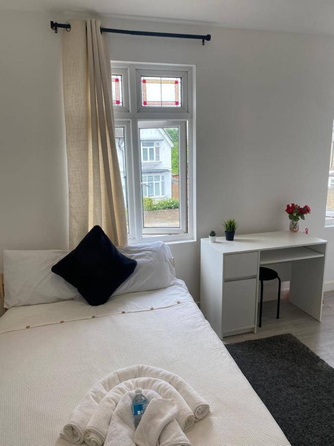 Privatunterkunft Modern Furnished Studio