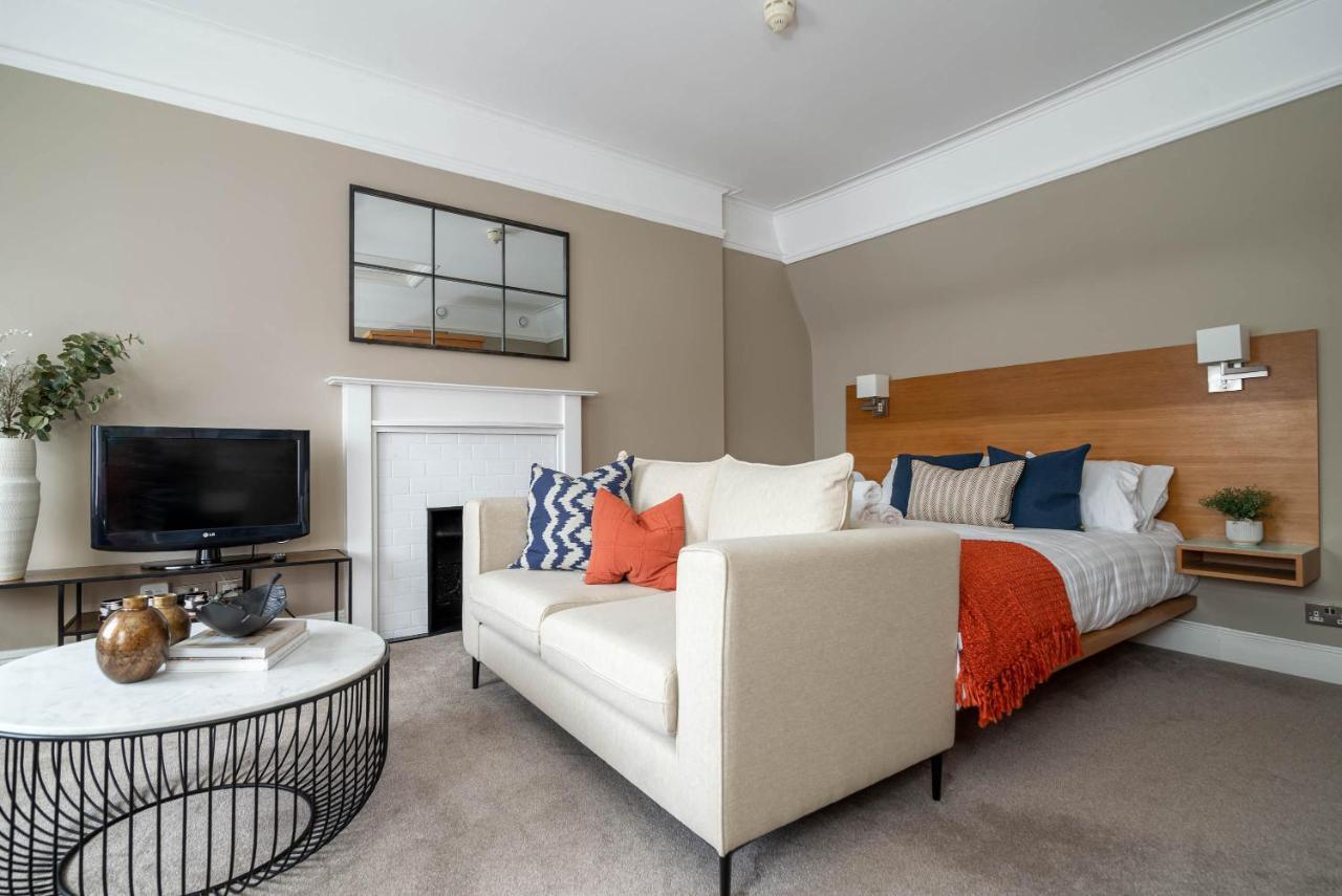 5 Doughty Street * London