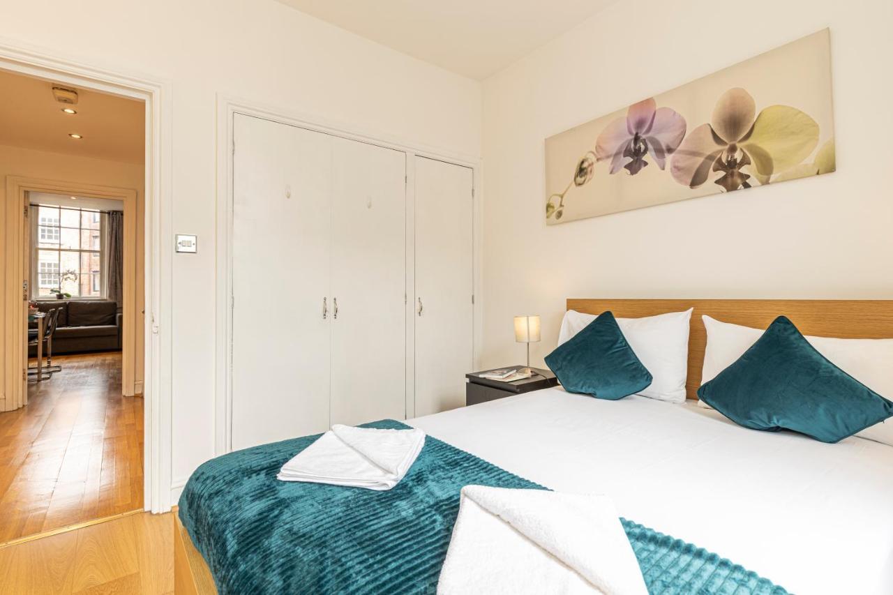 Mansion House Apartment London