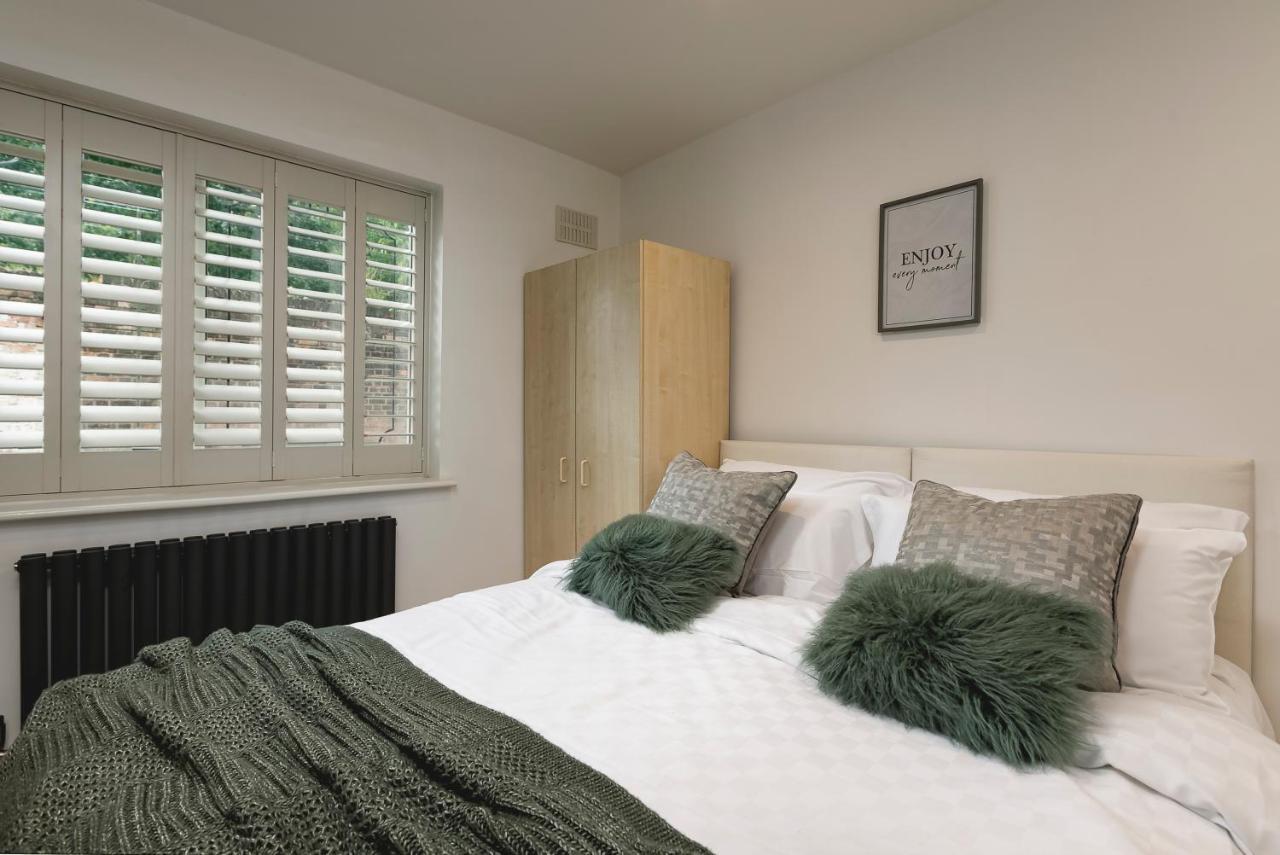 Just 20 Mins From Buckingham Palace! Leilighet *