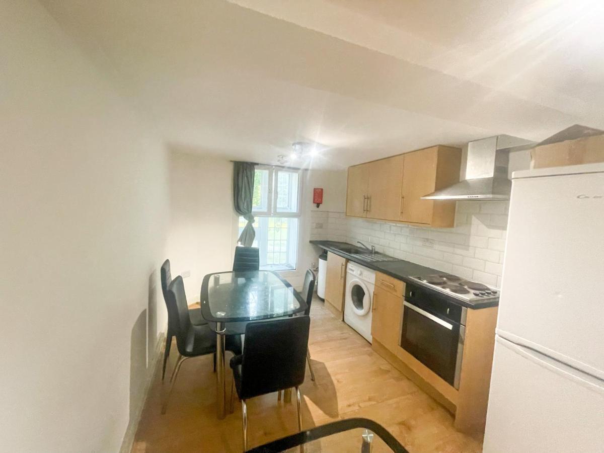 96 Uxbridge Road Apartment London