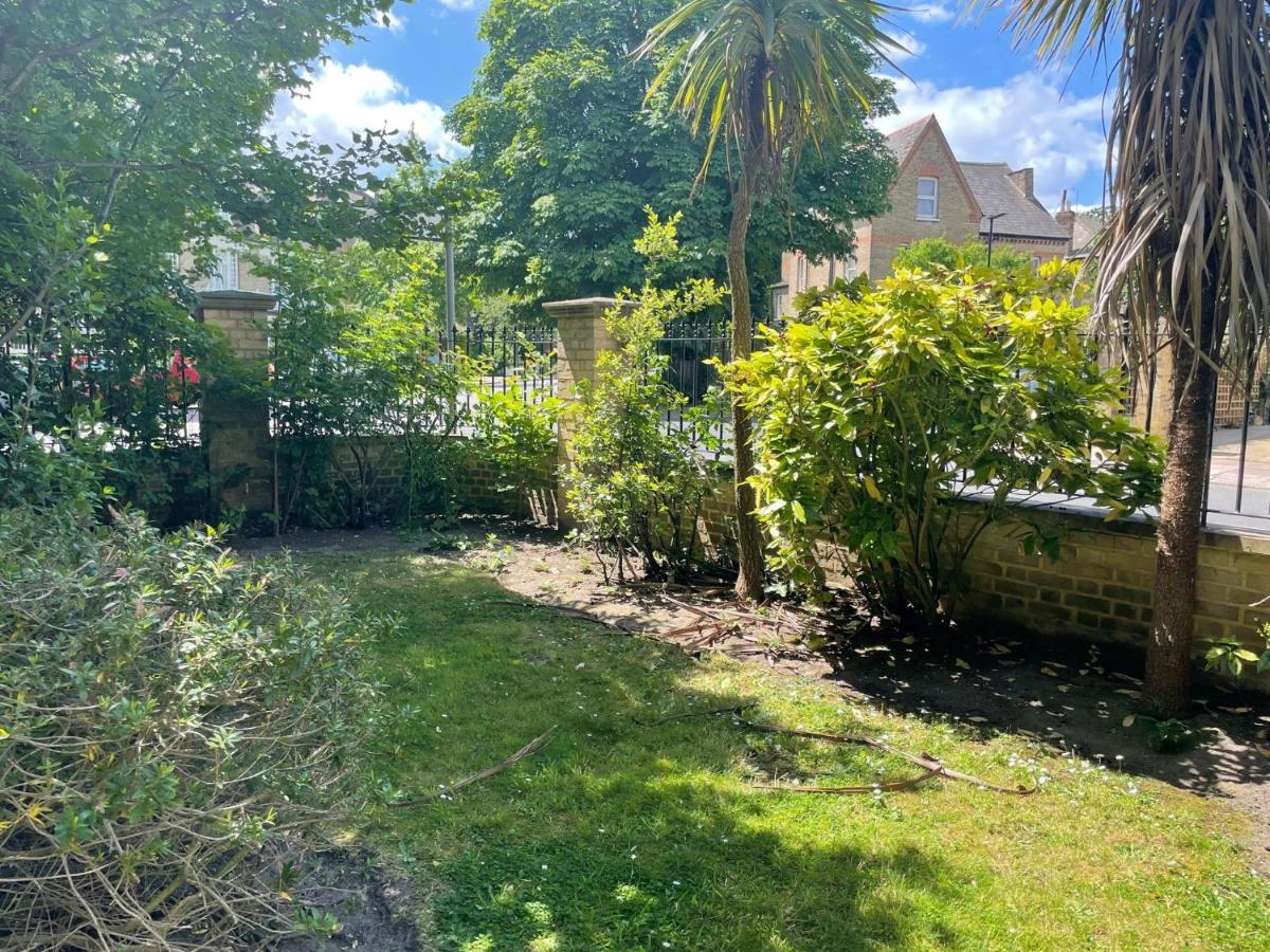 Charming In Chiswick * Londen