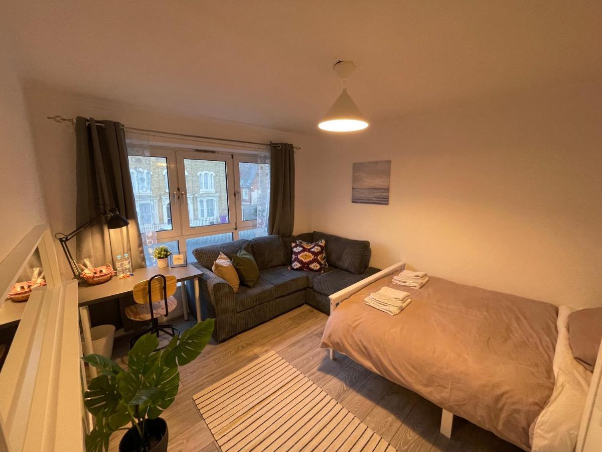 Gasthuis Bow House - Sleepylodge *