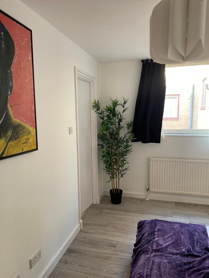 City Haven King En-suite&double Room&parking Leilighet London