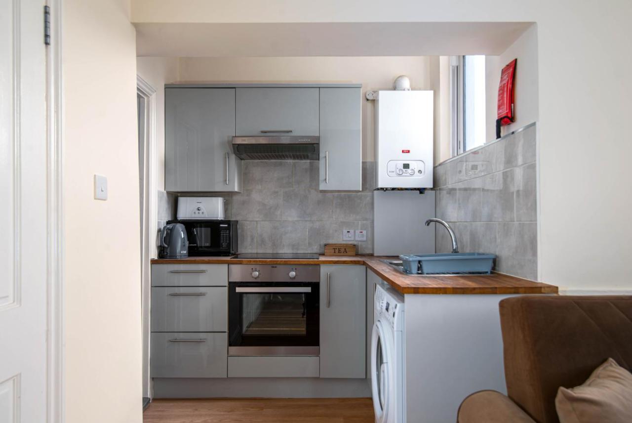 Camden Apartment *